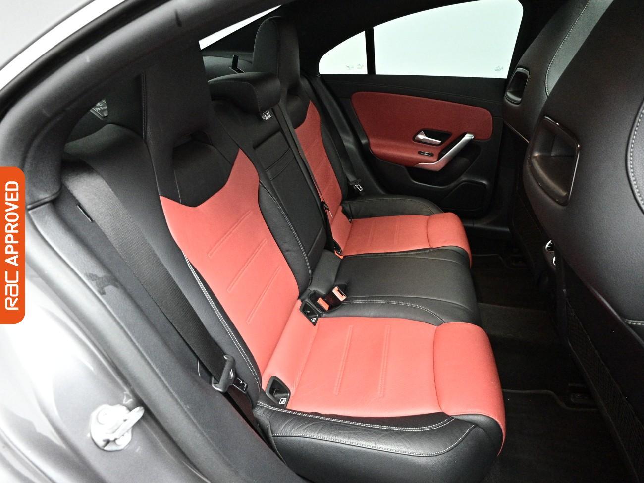 Mercedes-Benz Cla view 13