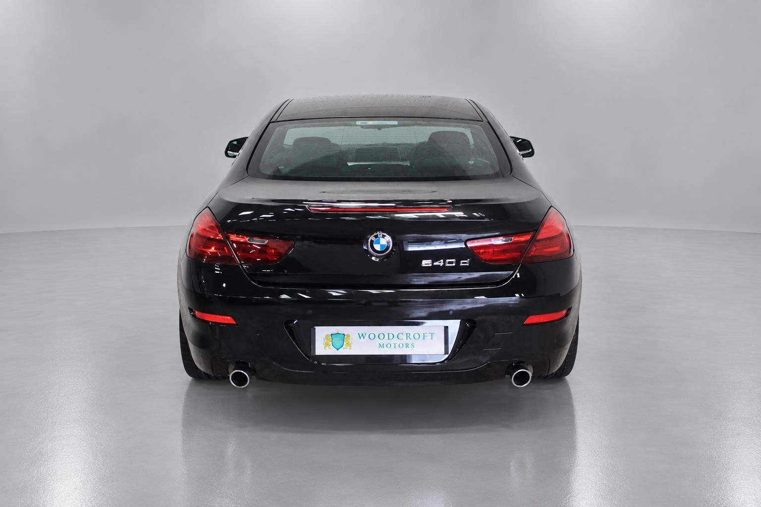 BMW 6 Series view 14