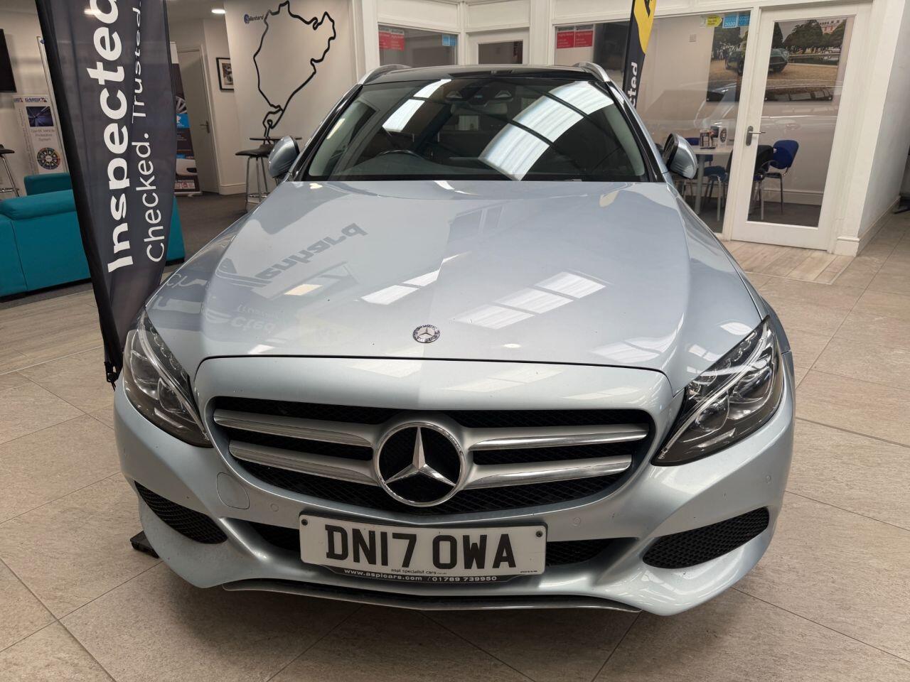 Mercedes-Benz C Class view 6
