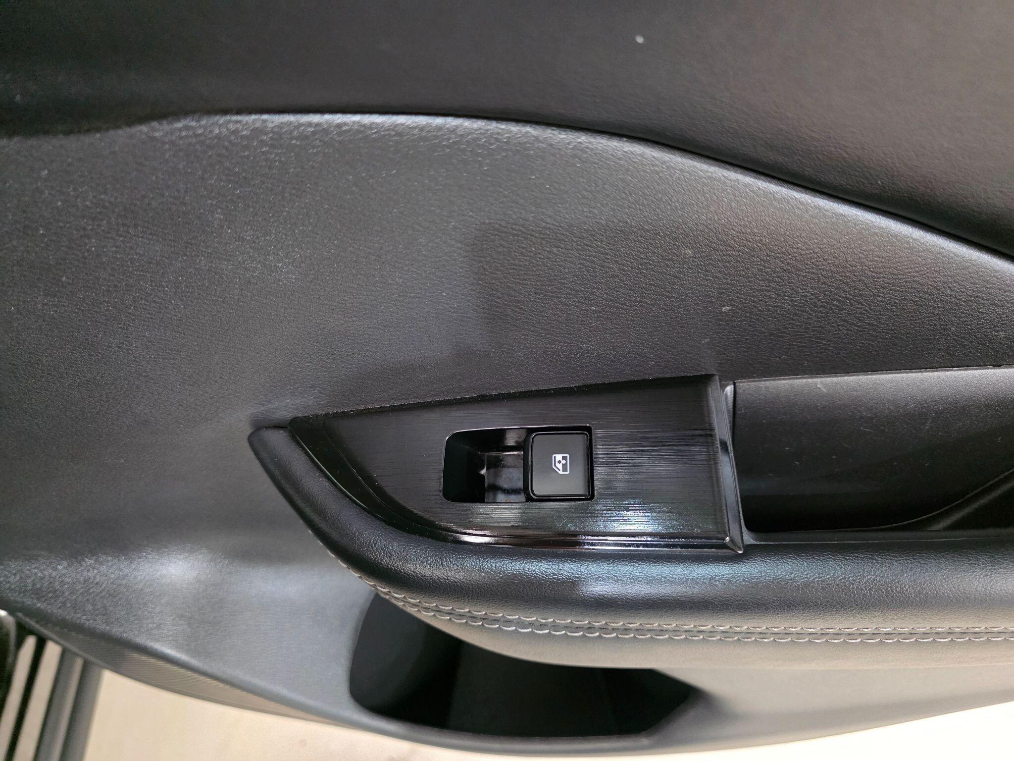 Nissan Qashqai view 19