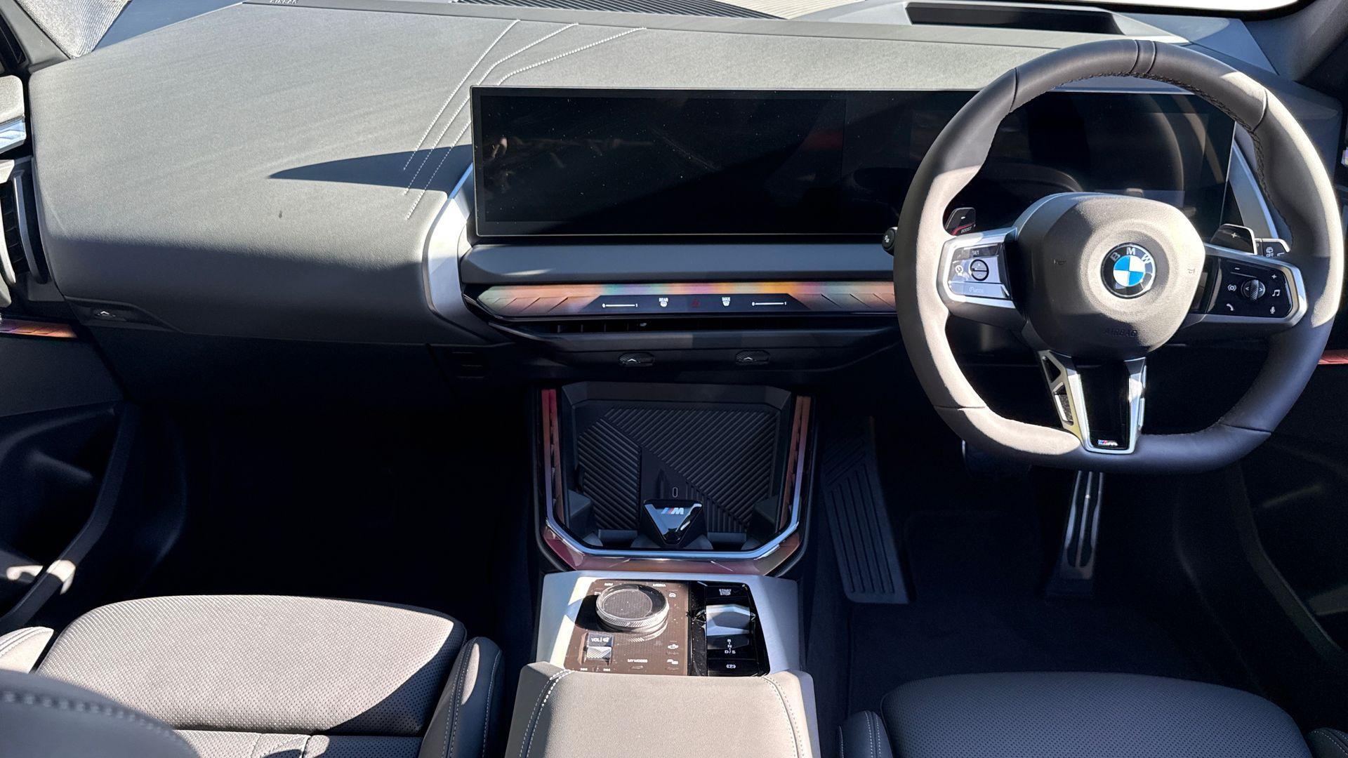BMW X3 view 4