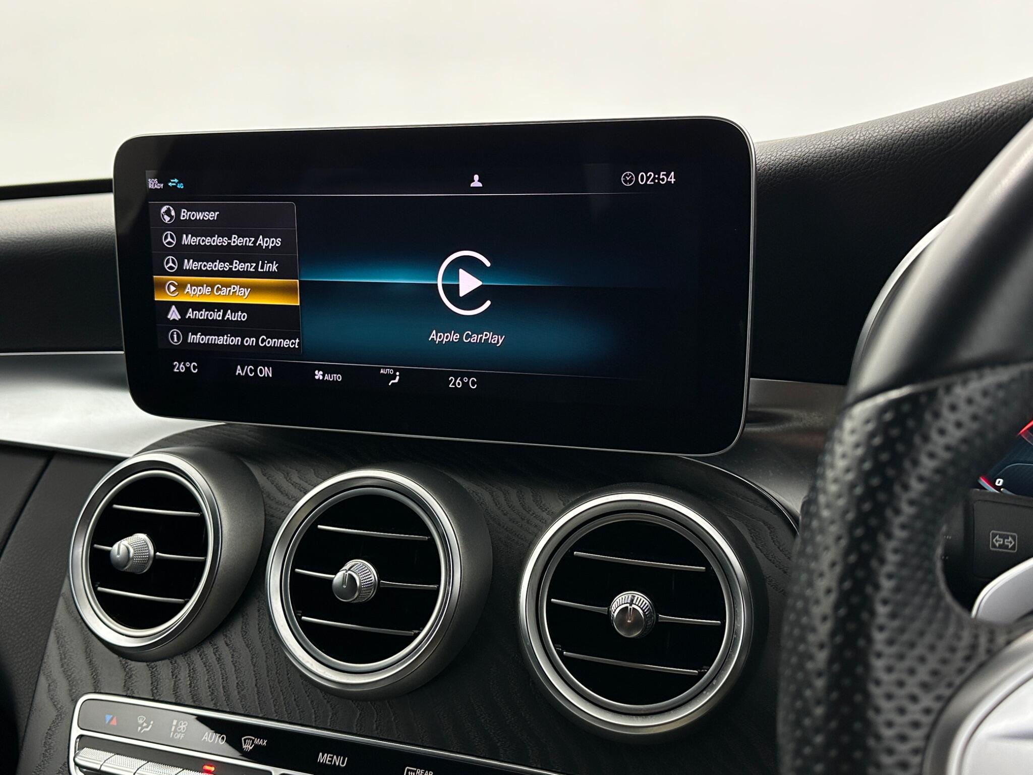 Mercedes-Benz C-Class view 26