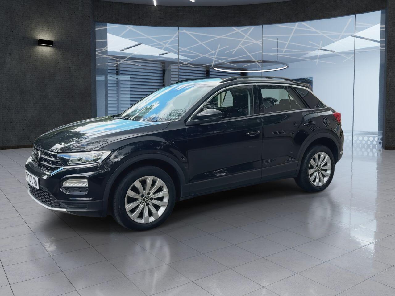Volkswagen T-Roc view 4