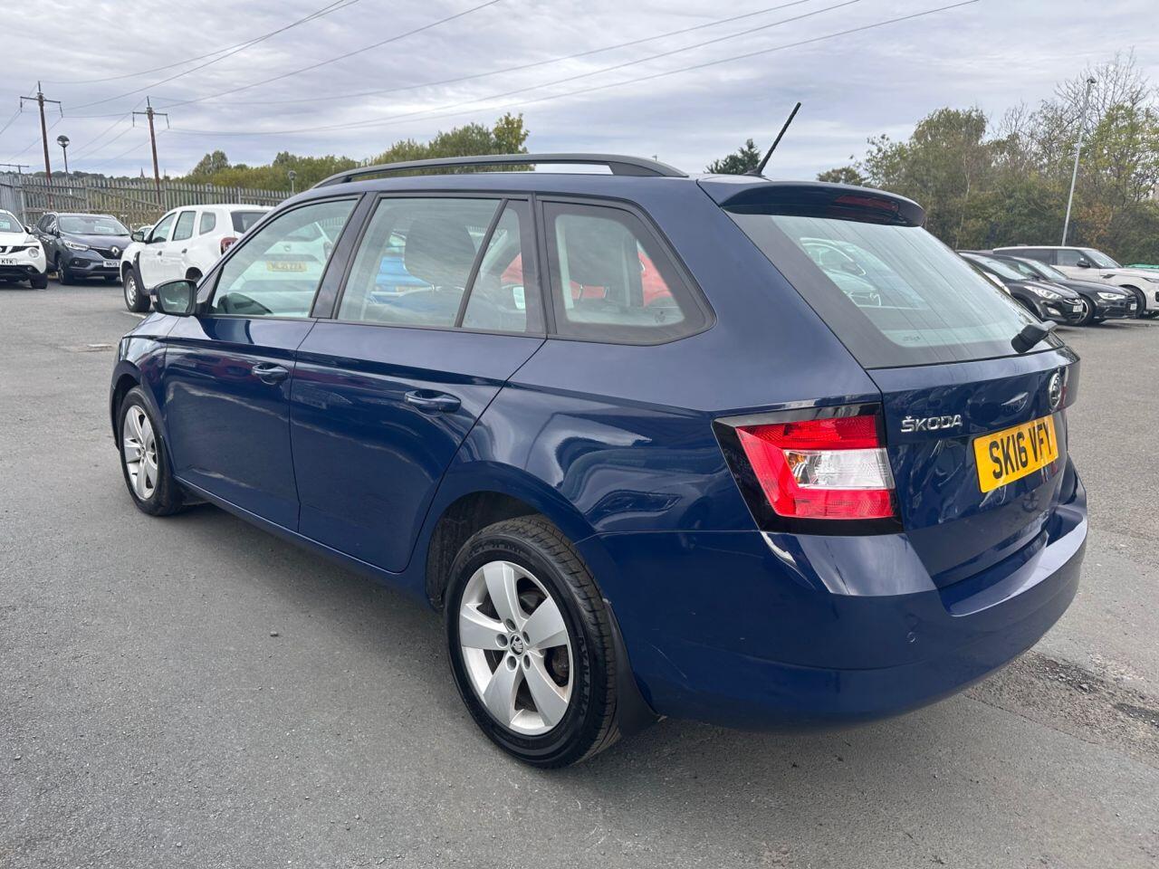 Skoda Fabia view 19