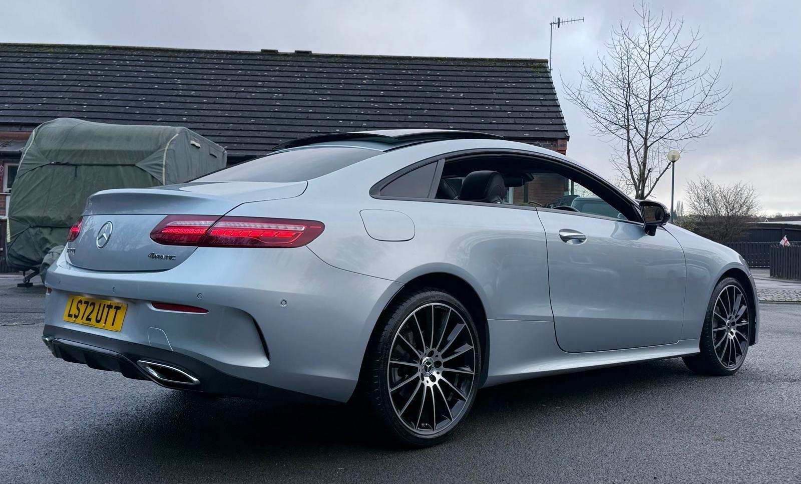 Mercedes-Benz E-Class view 52