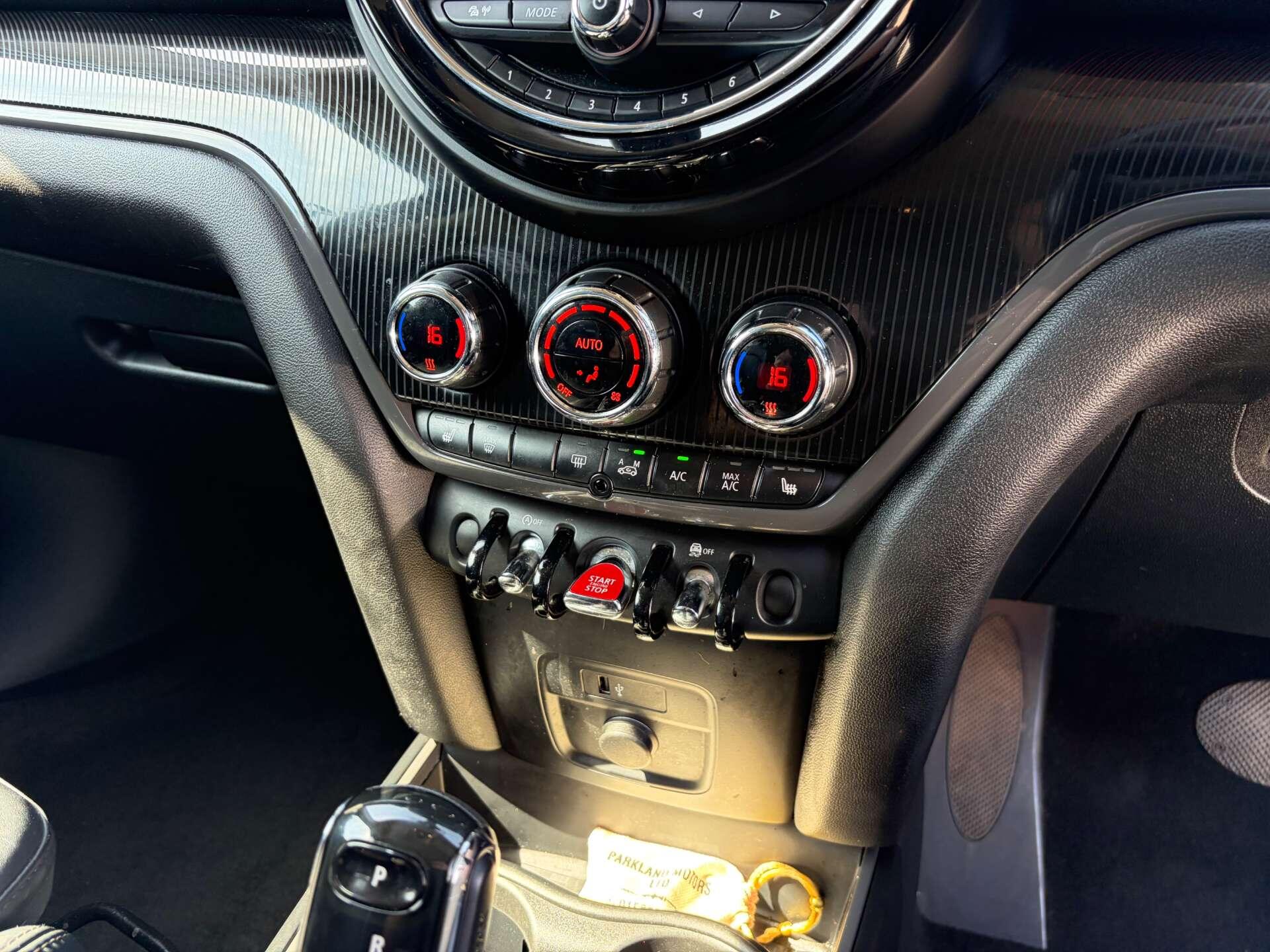 Mini Countryman view 42