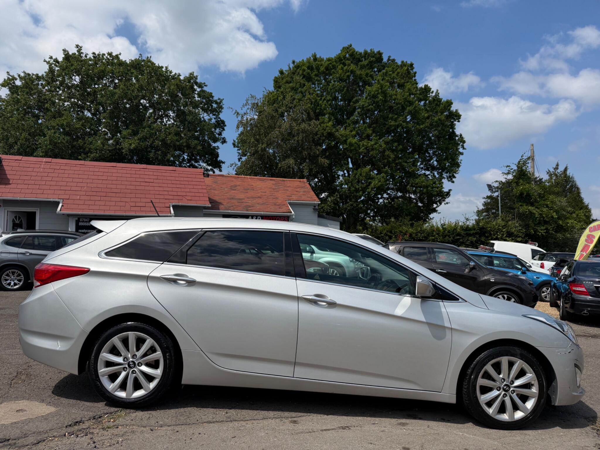 Hyundai I40 main image