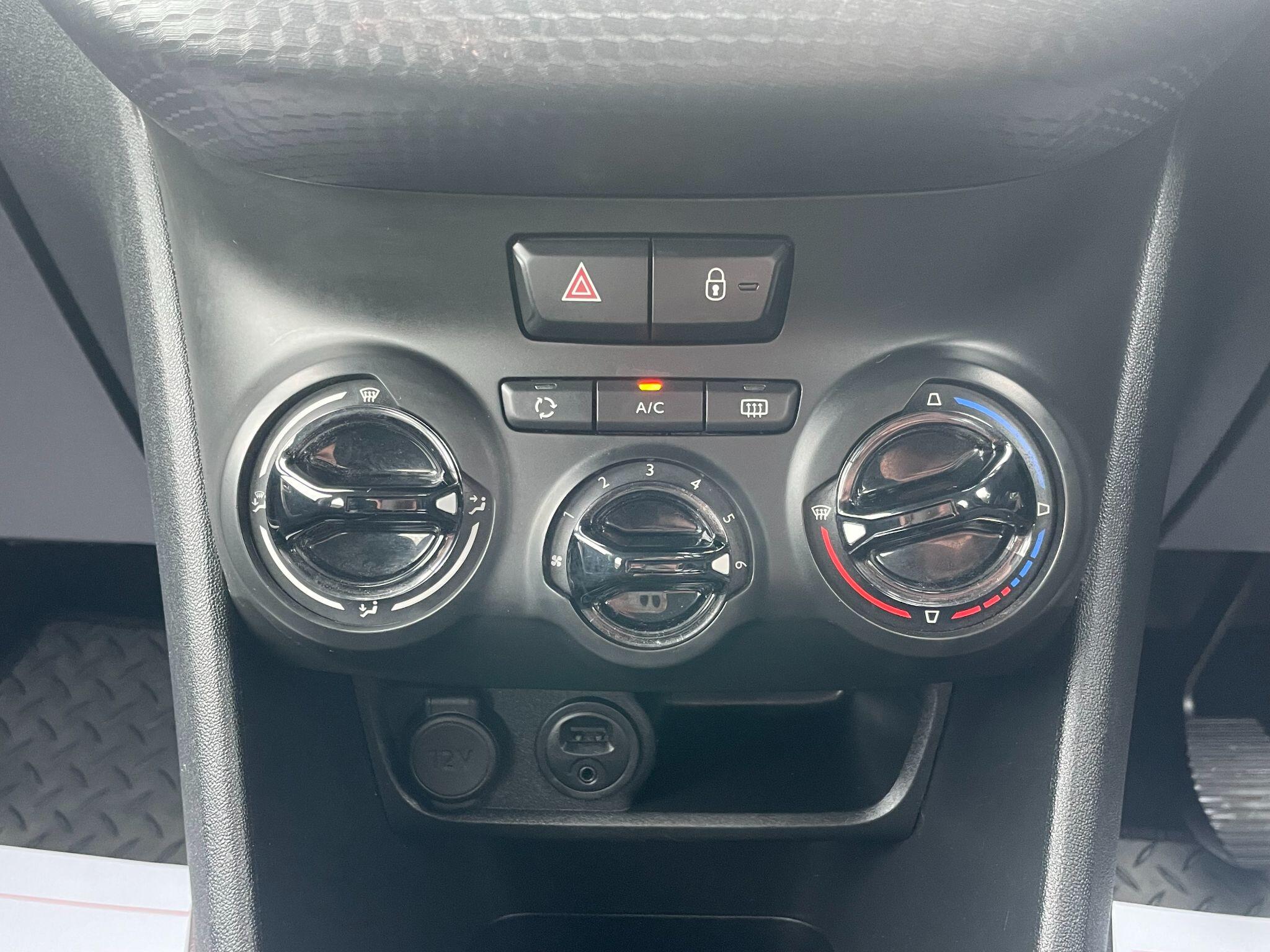Peugeot 2008 view 26