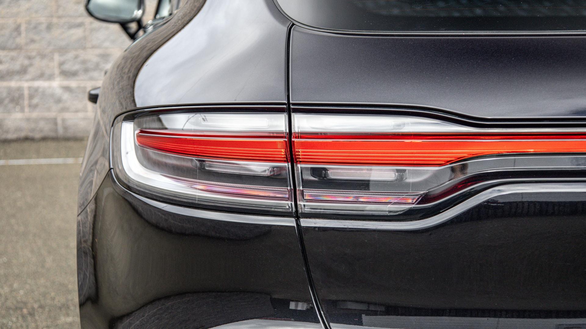 Porsche Macan view 35