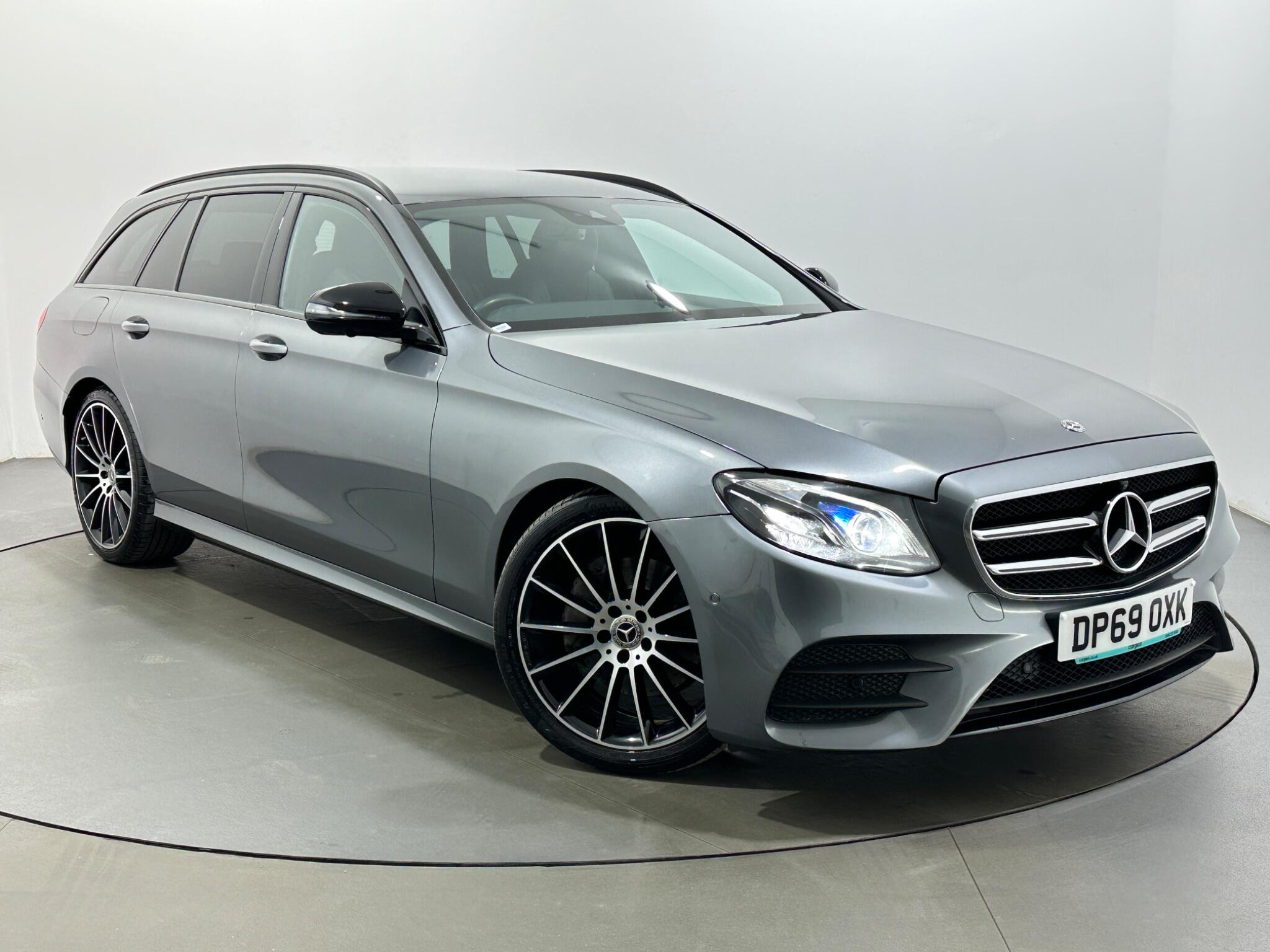 Mercedes-Benz E Class view 57