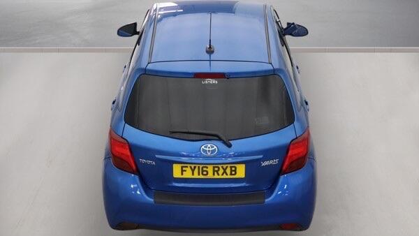 Toyota Yaris view 8