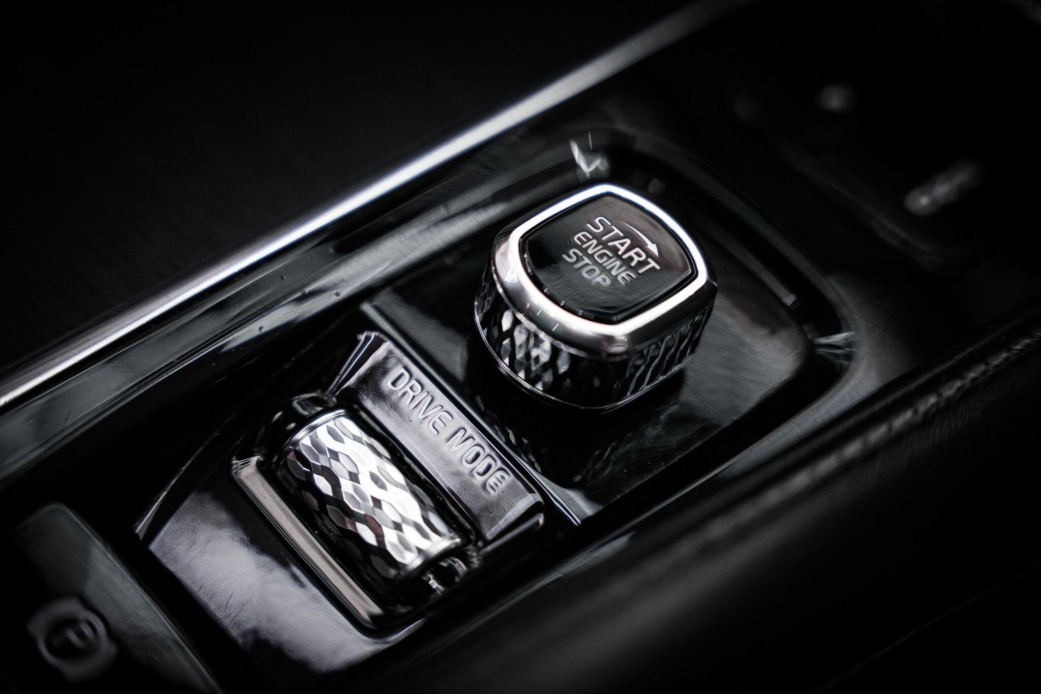 Volvo XC90 view 45