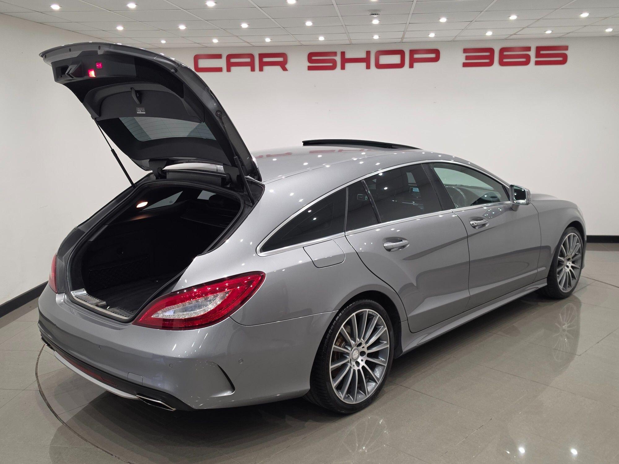 Mercedes-Benz CLS view 52