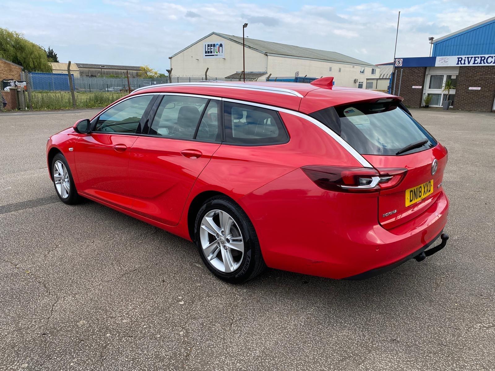 Vauxhall Insignia view 8