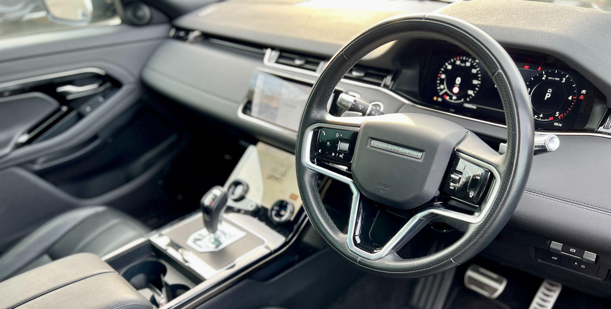 Land Rover Range Rover Evoque view 34