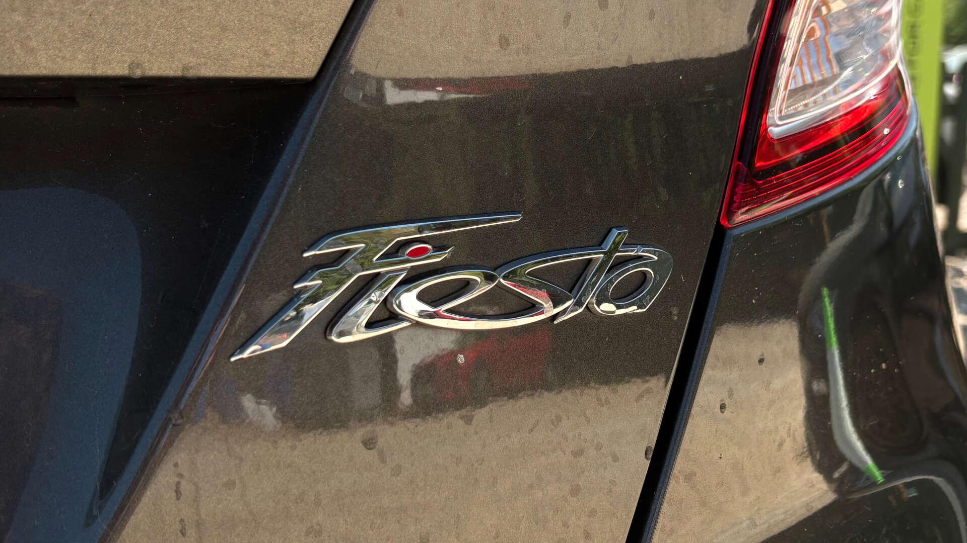 Ford Fiesta view 40
