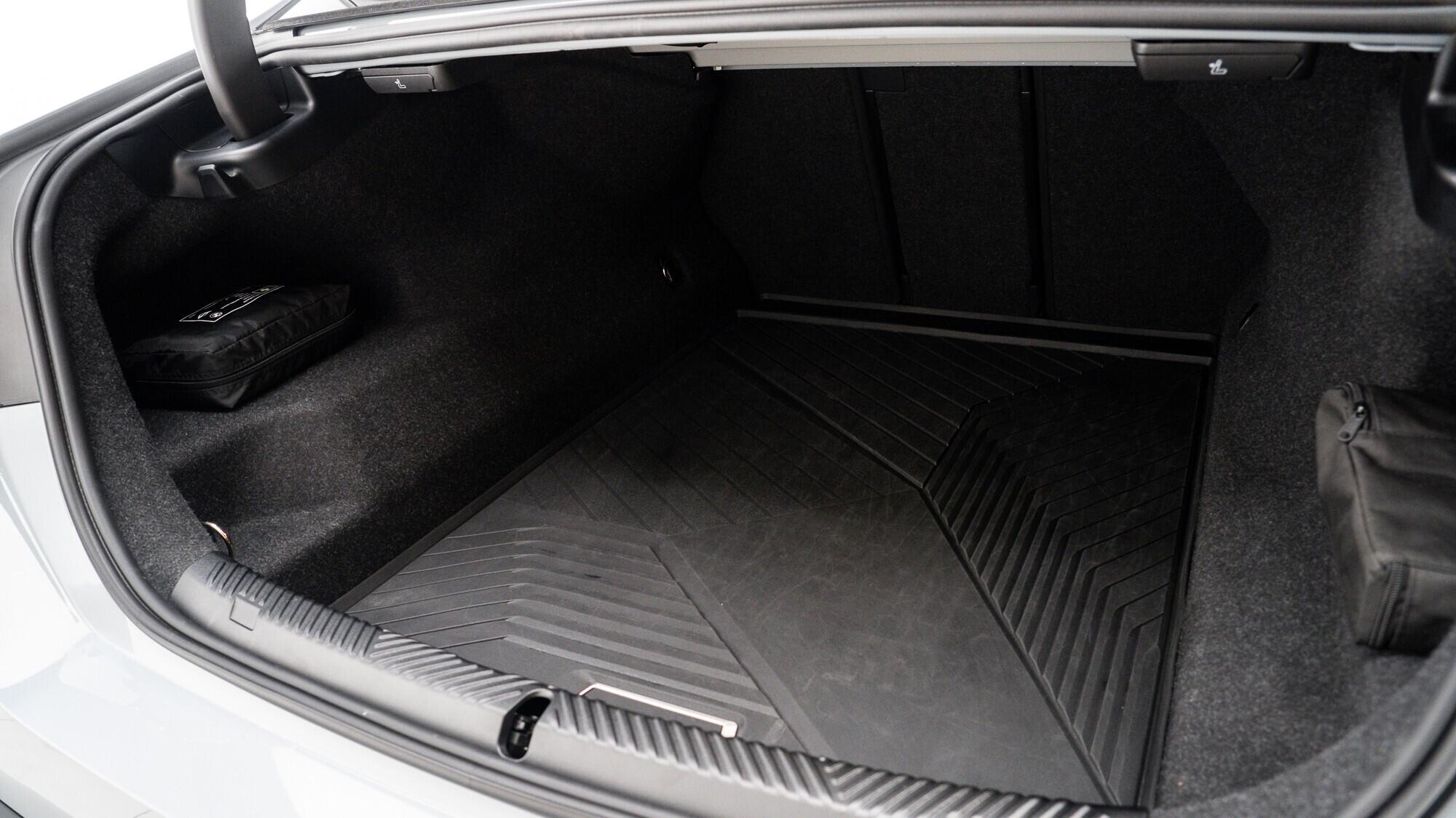 BMW M5 view 65
