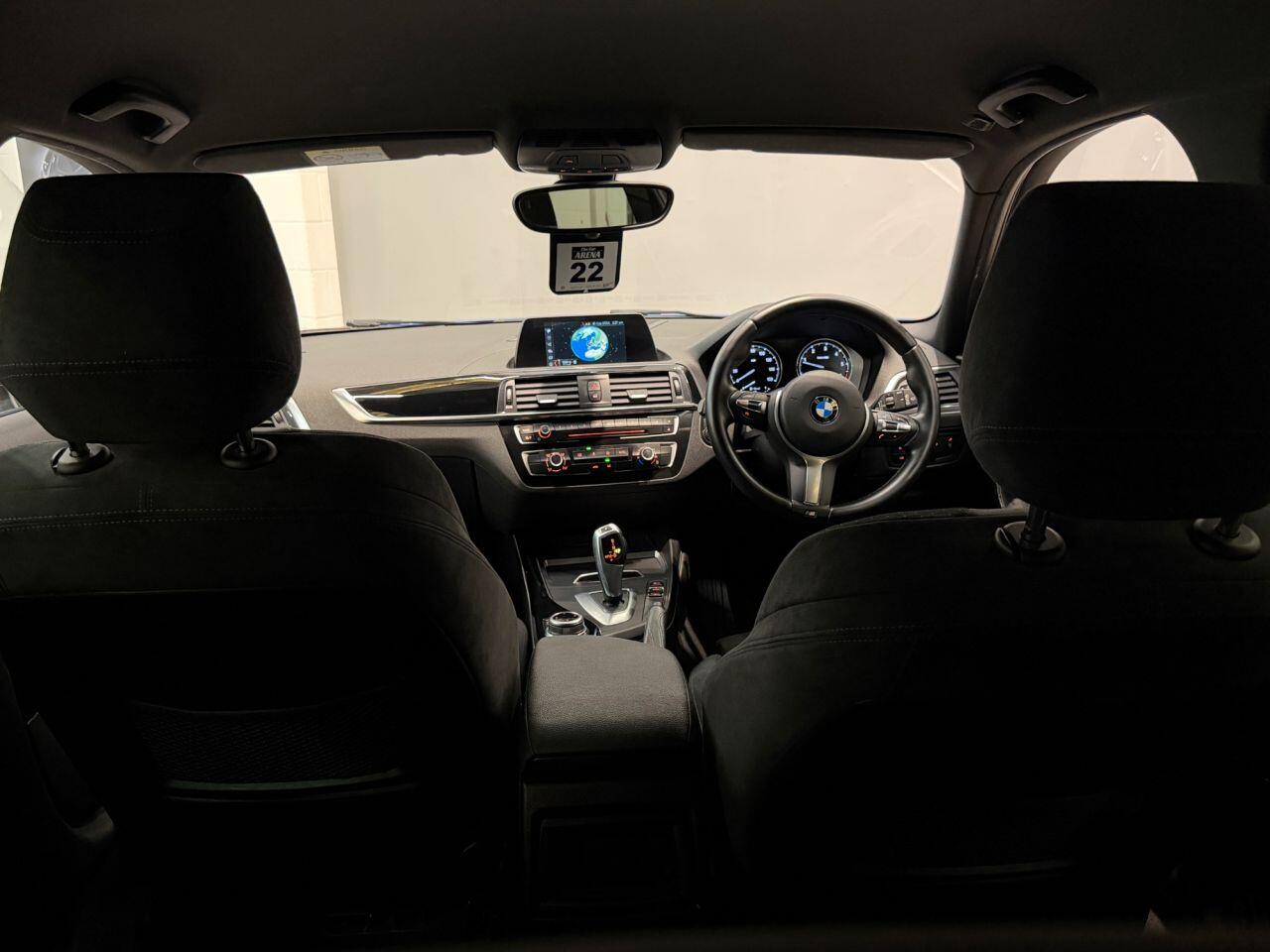 BMW 1 Series view 29