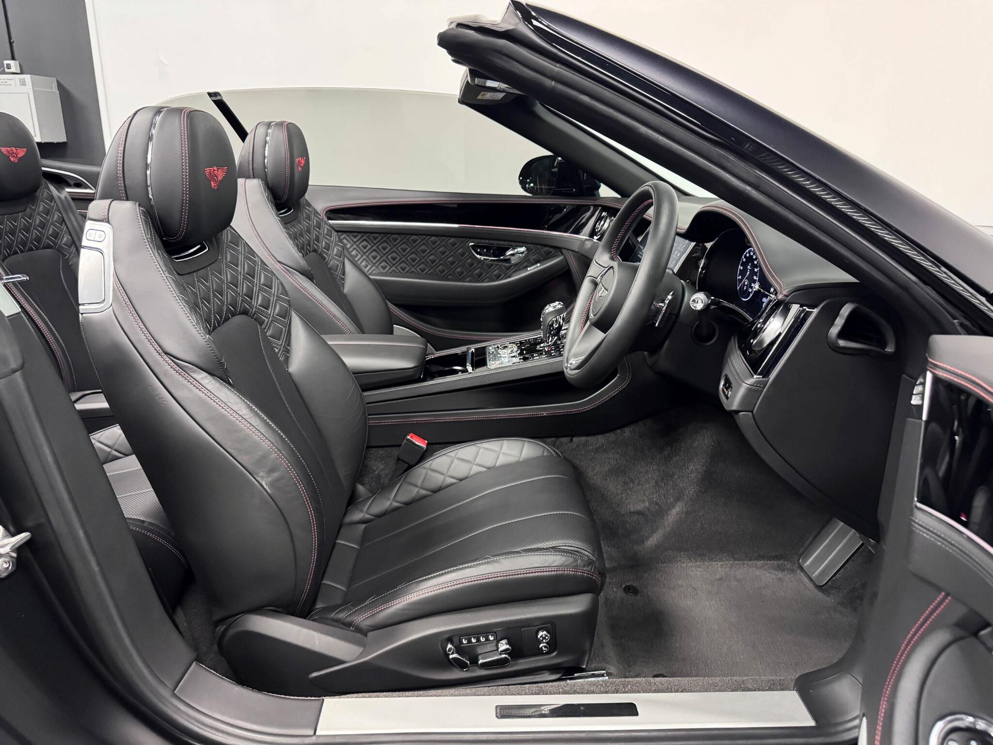 Bentley Continental view 40