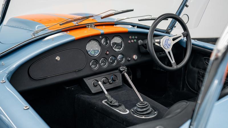 Ac Cobra view 25