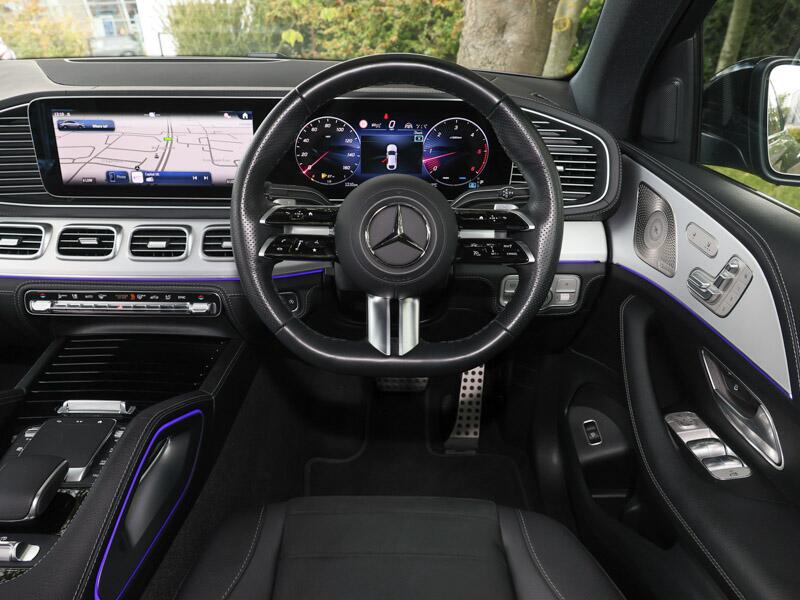 Mercedes-Benz GLE view 7