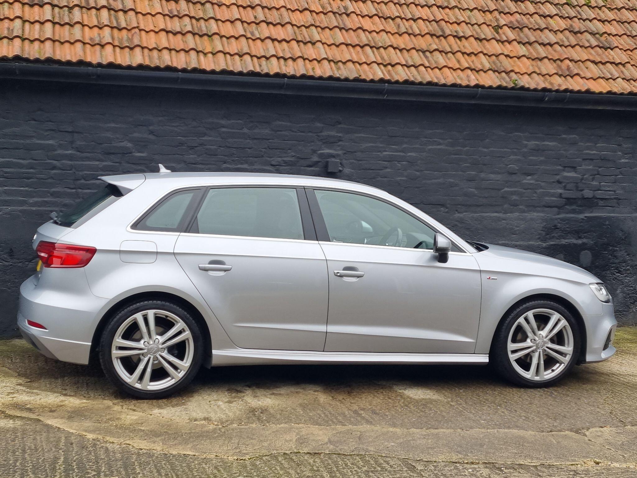 2018 Audi A3 1.5 TFSI CoD S line Sportback S Tronic Euro 6 (s/s) 5dr • 35,874 miles image 18
