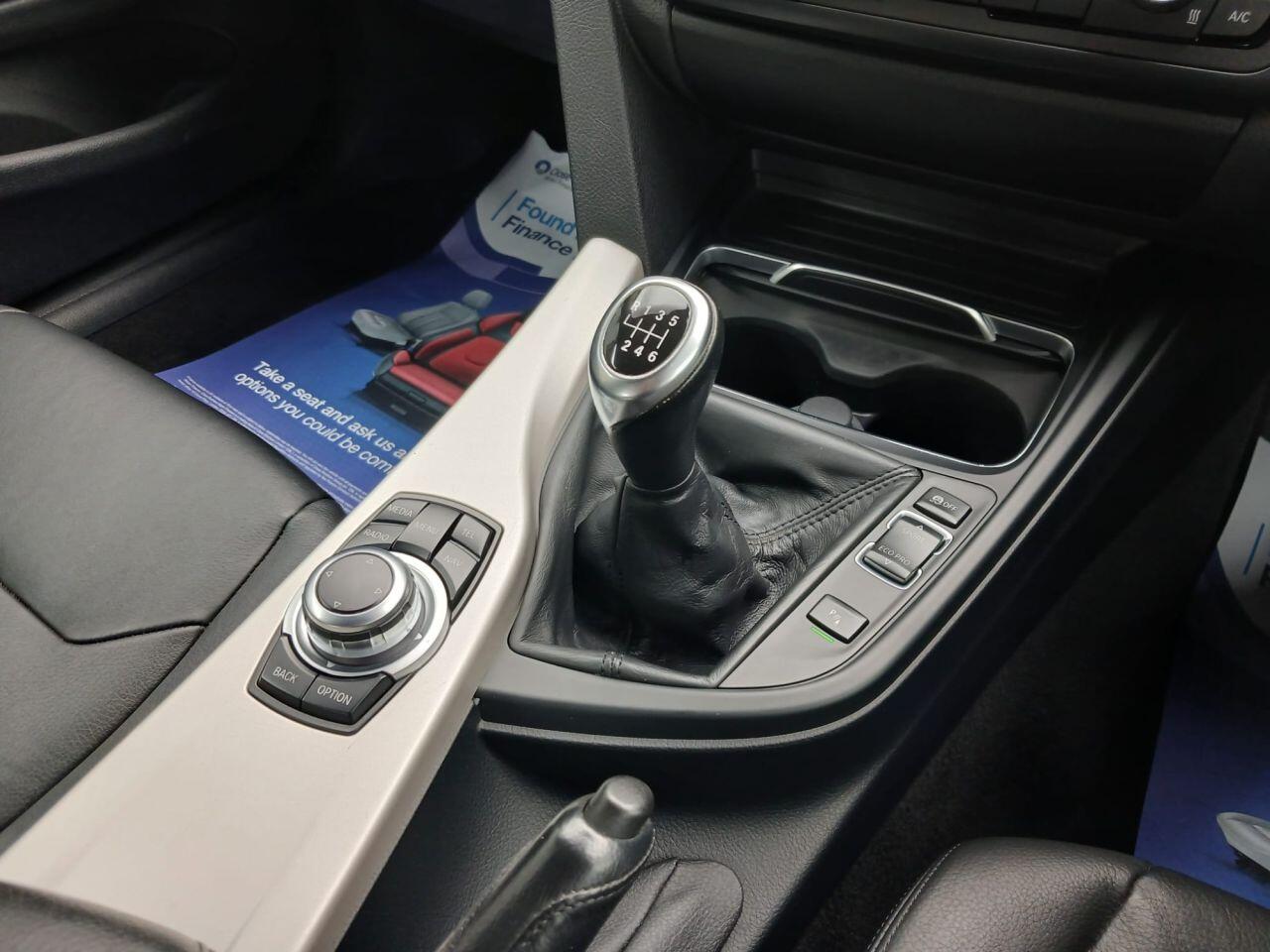 BMW 4 Series view 22