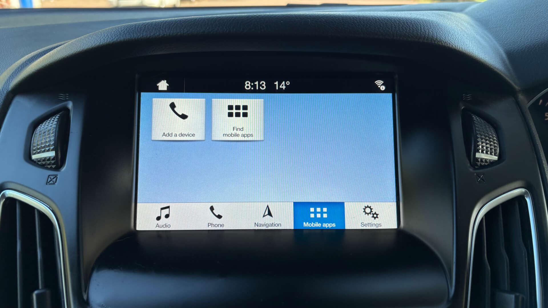 Ford Focus view 27