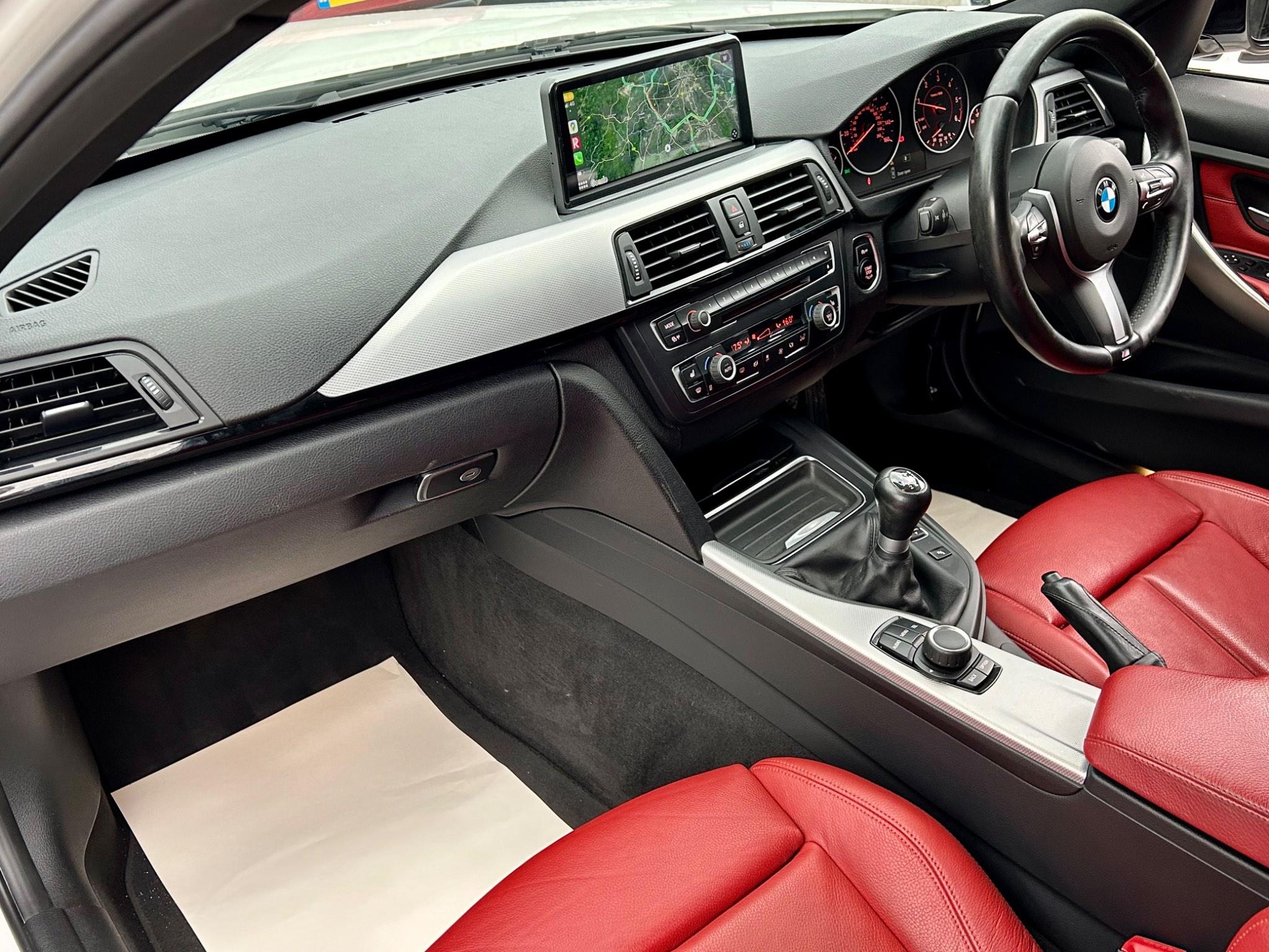 BMW 3 Series view 19
