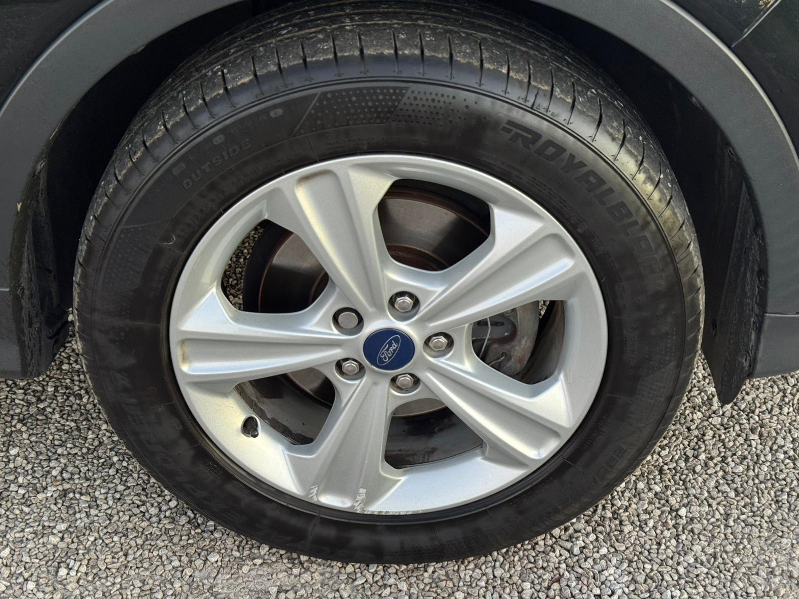 2014 Ford Kuga image 30