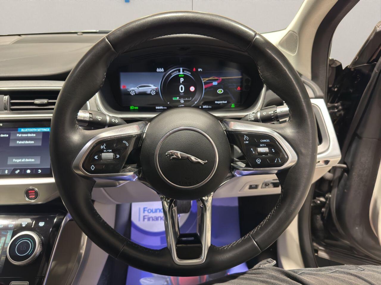 Jaguar I-Pace view 13