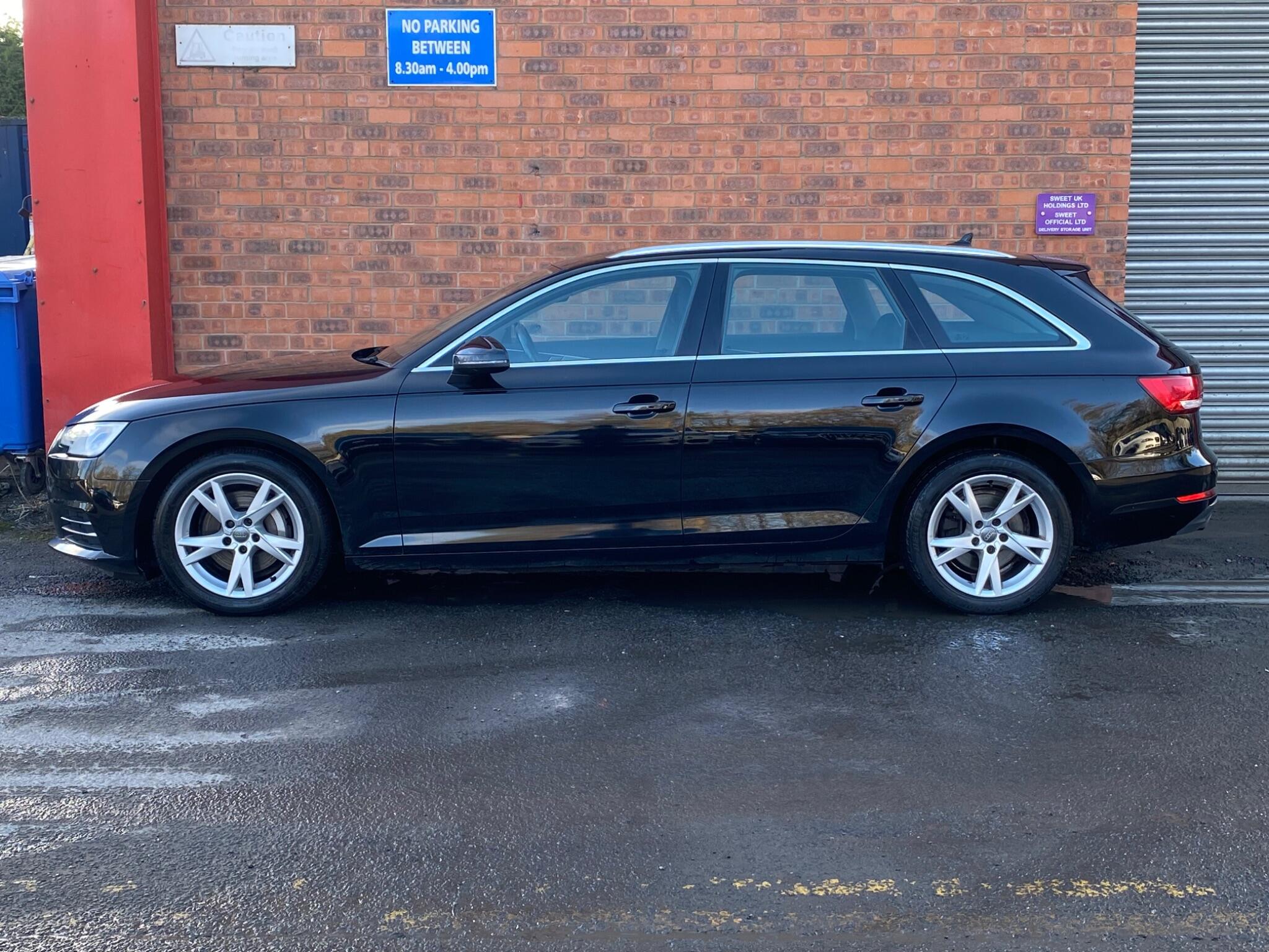 Audi A4 view 47