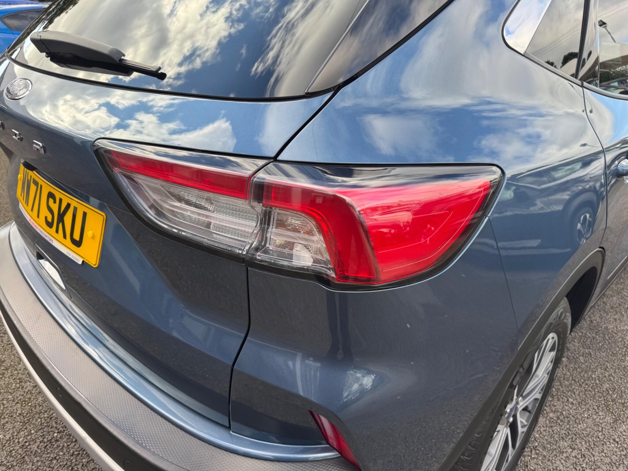 Ford Kuga view 18