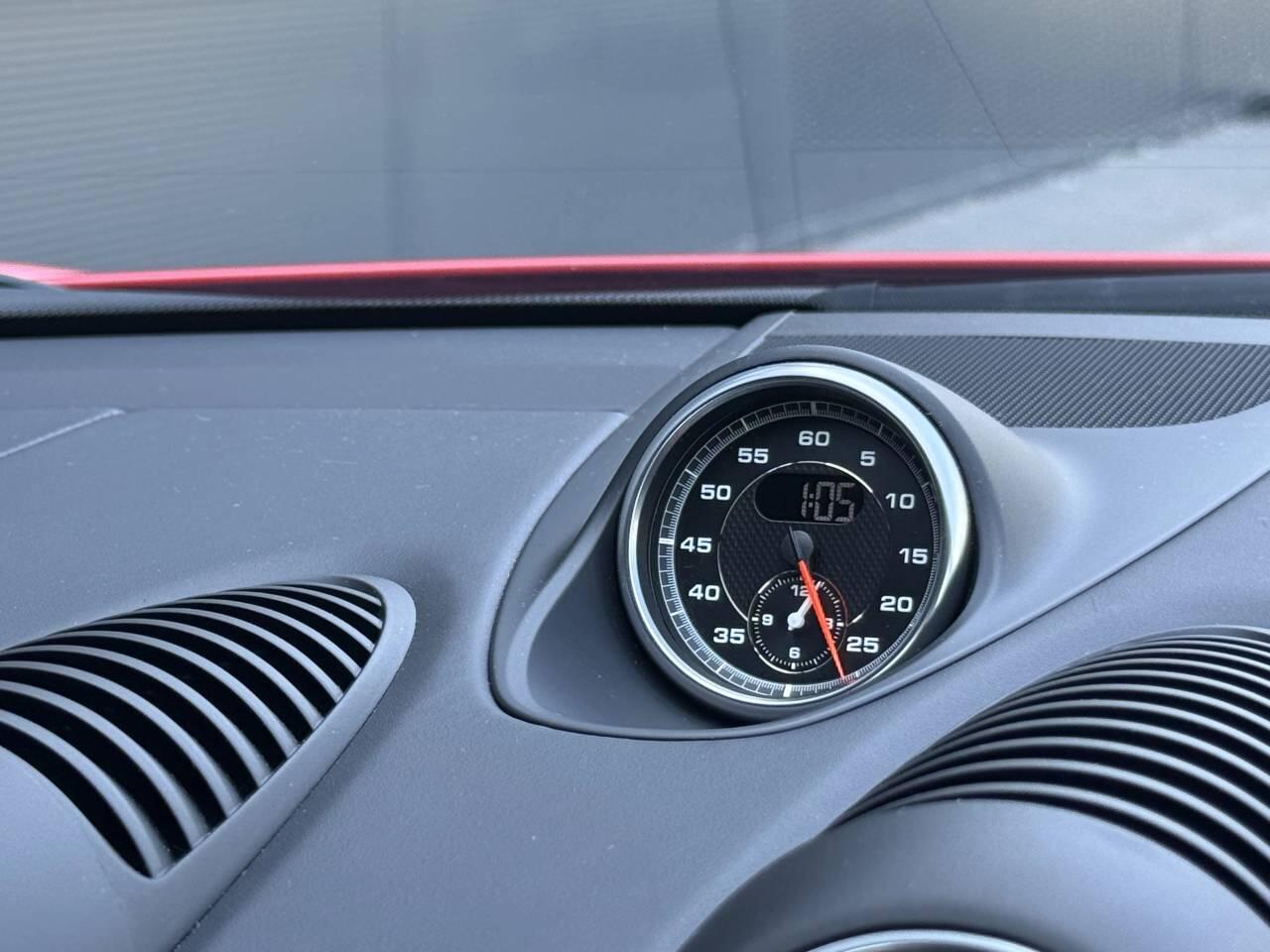 Porsche Cayman view 5