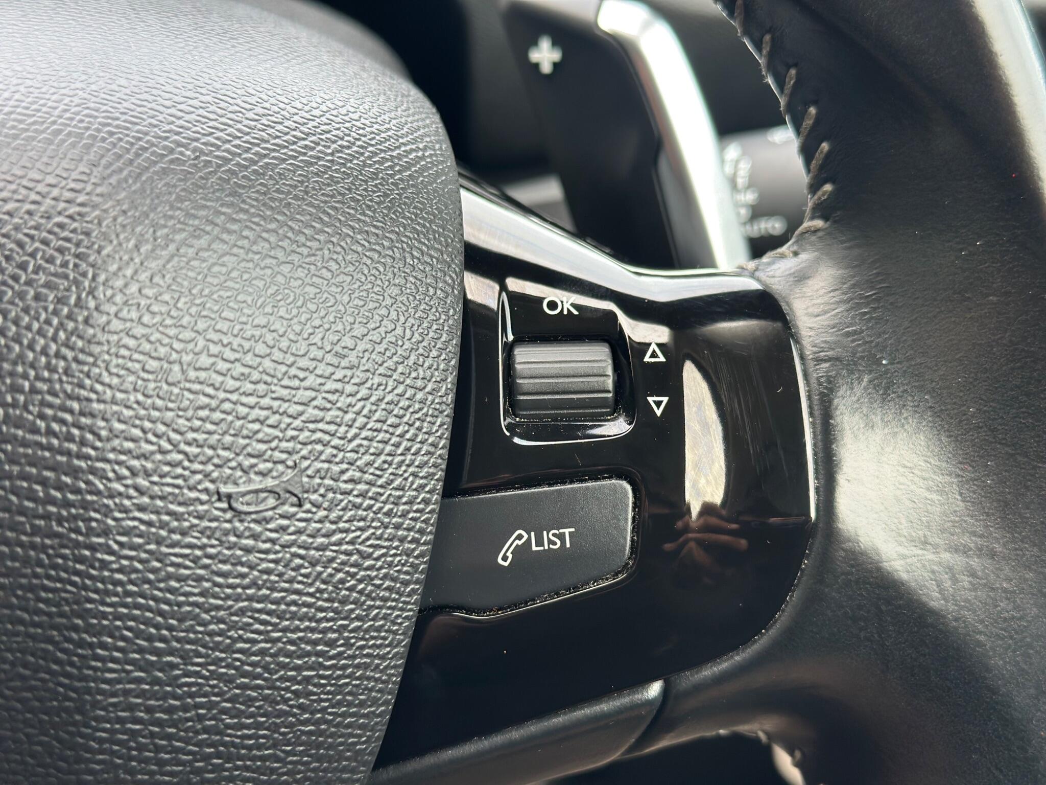 Peugeot 308 view 35
