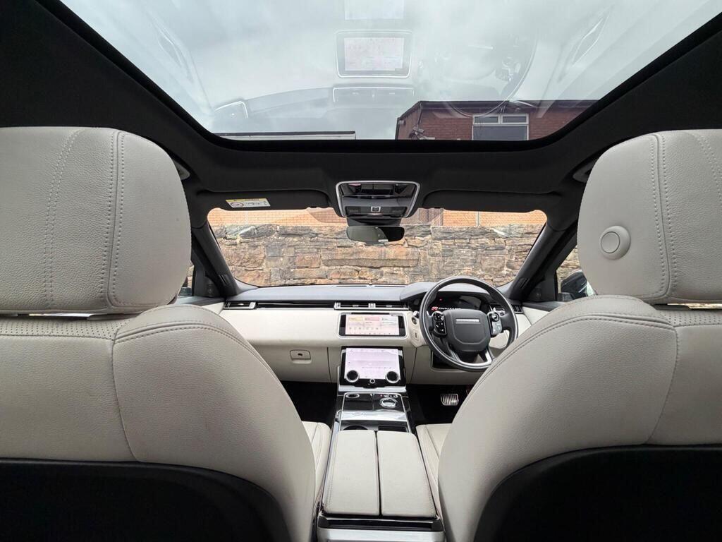 Land Rover Range Rover Velar view 11
