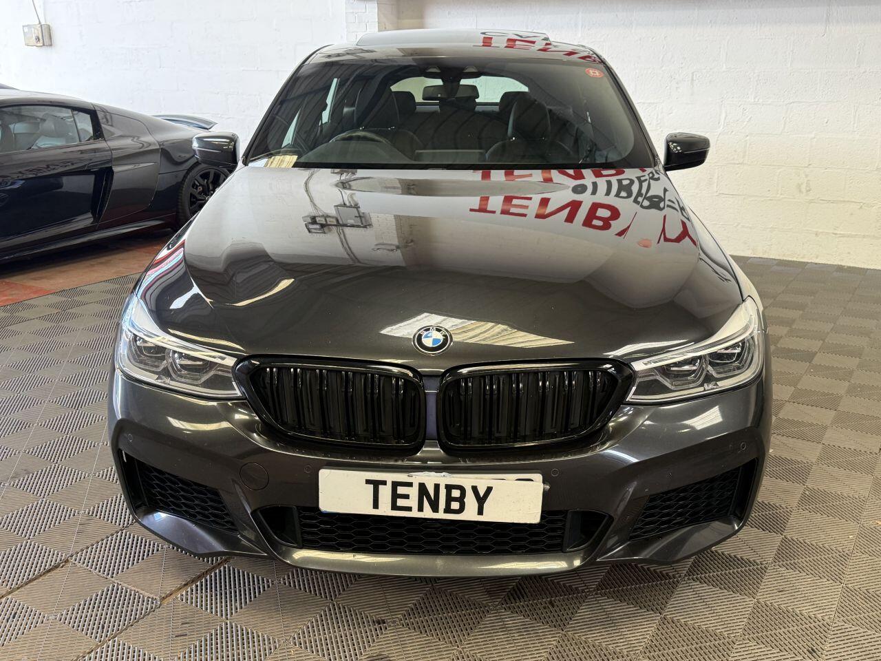 BMW 6 Series Gran Turismo view 3