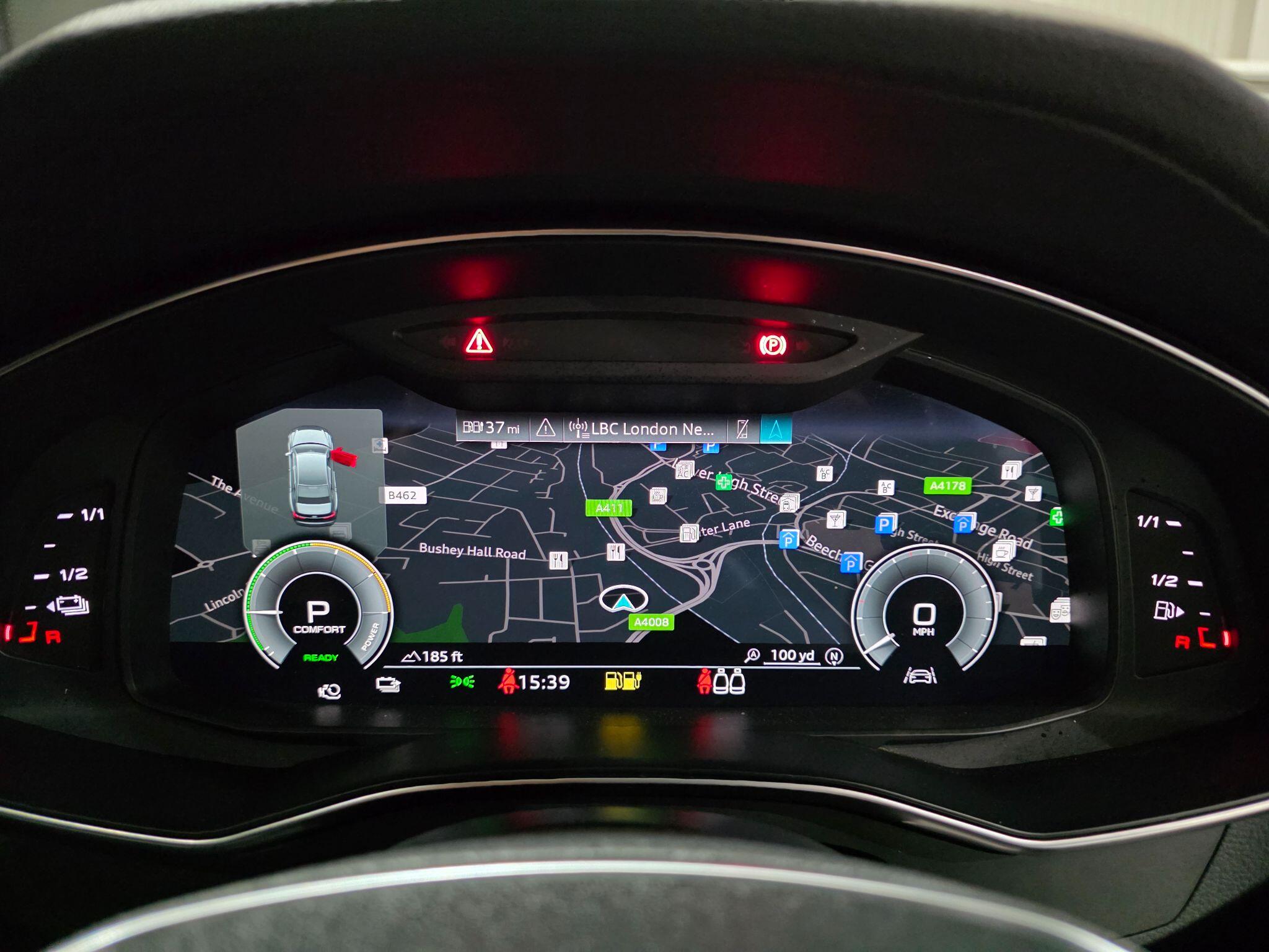 Audi A6 Saloon view 12