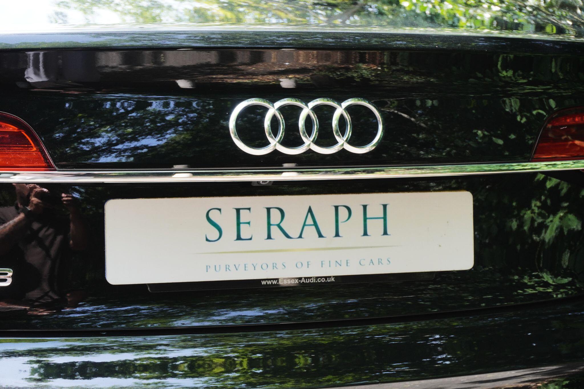 Audi S8 view 84