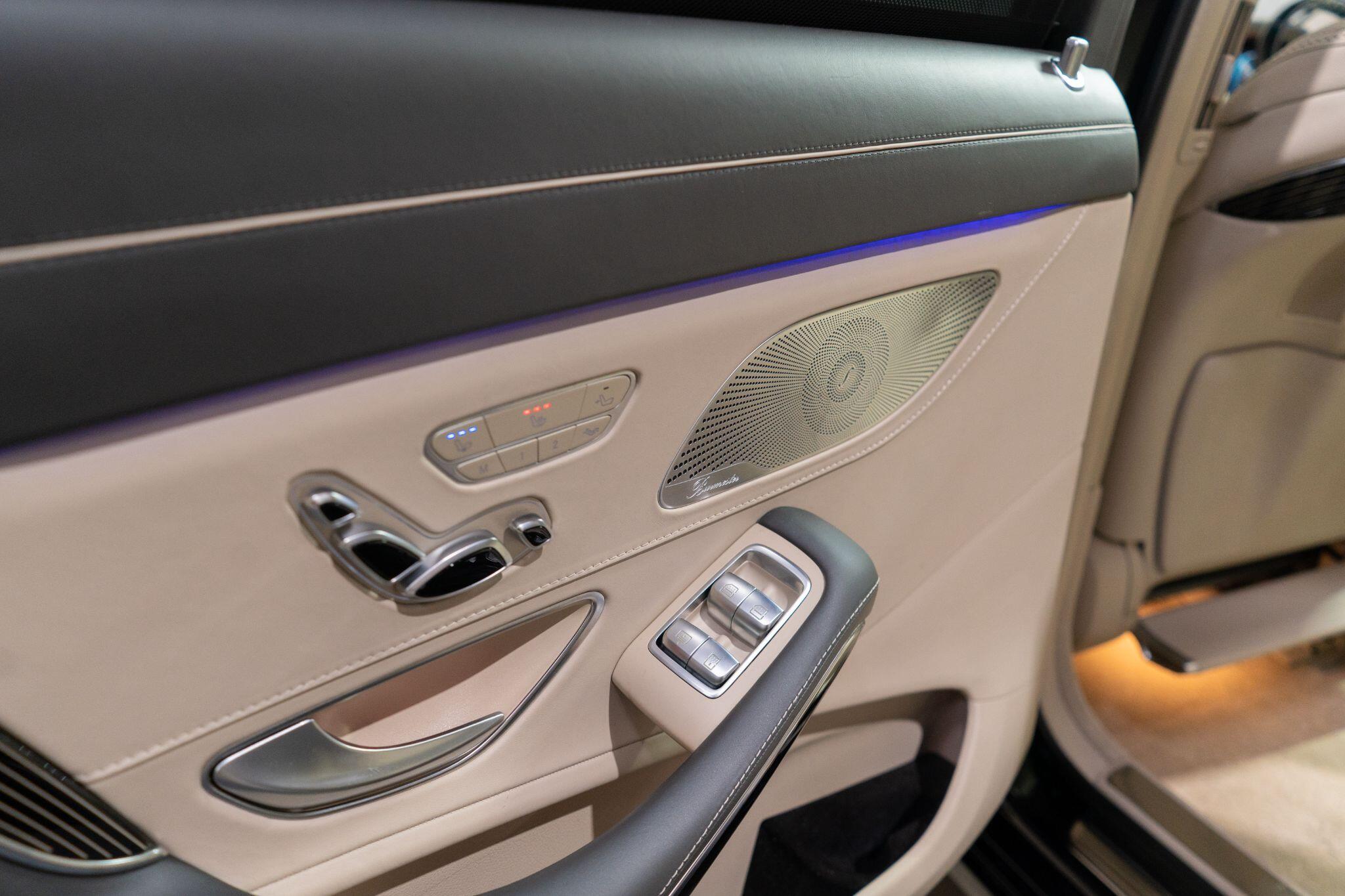 Mercedes-Benz S-Class view 46