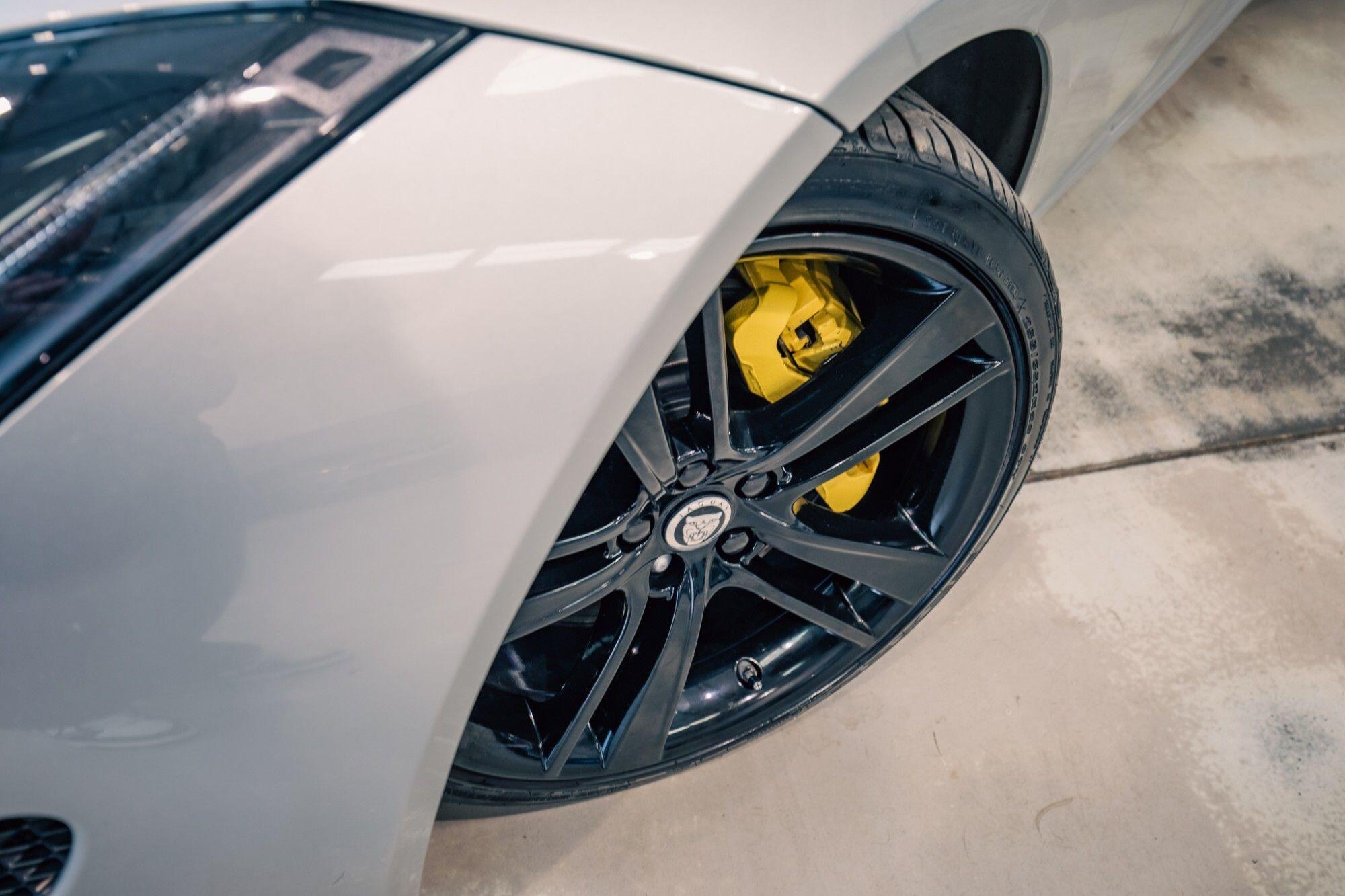 Jaguar F-Type view 6