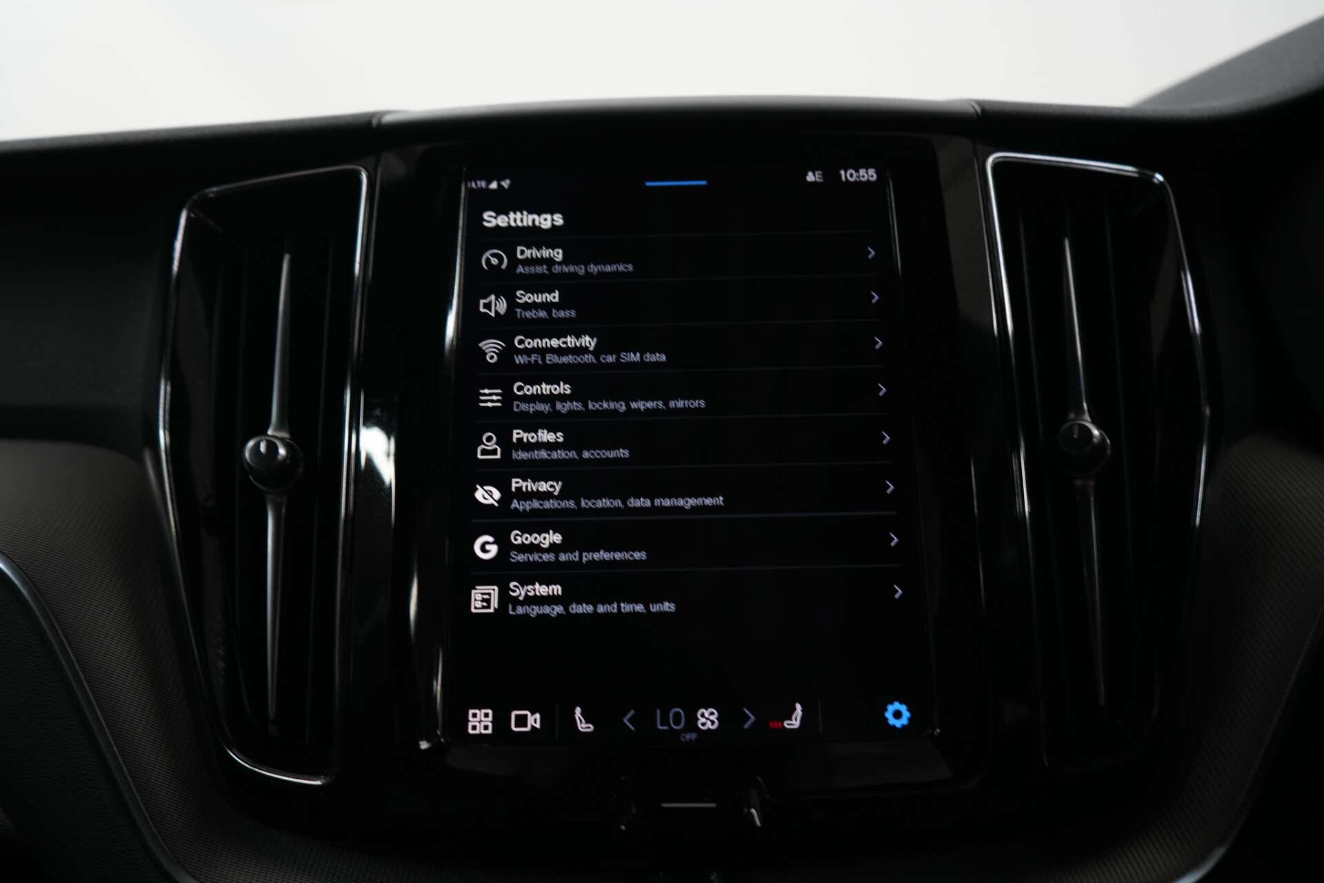 Volvo XC60 view 29