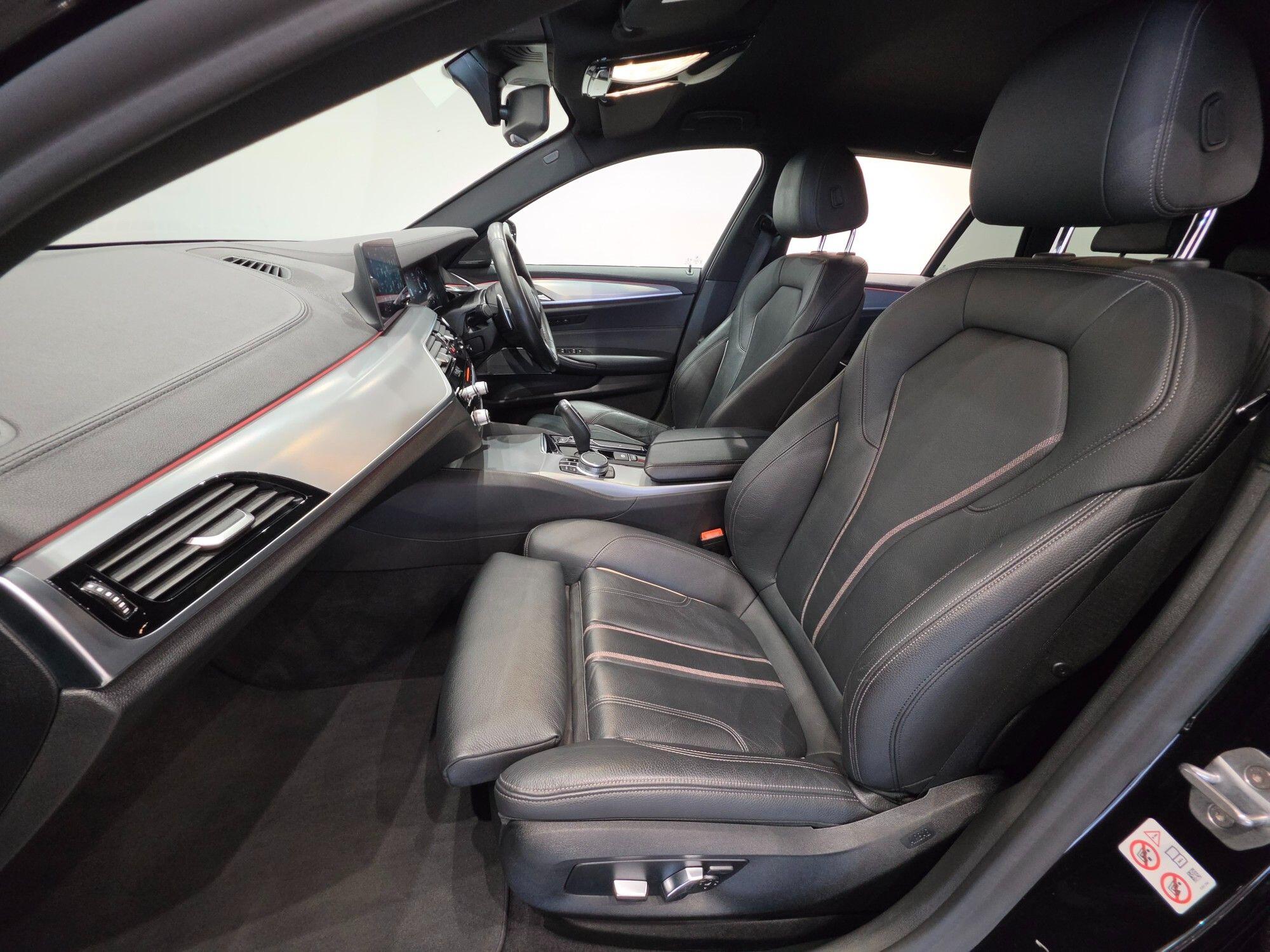 BMW 5 Series view 98