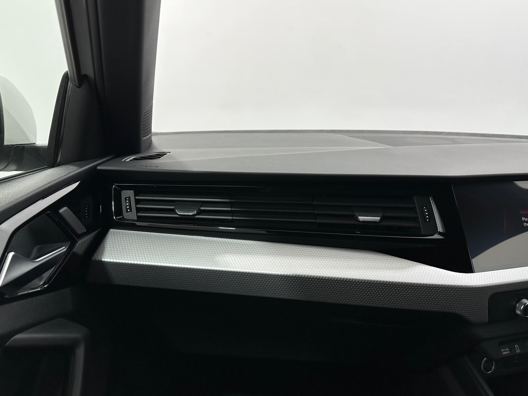 Audi A1 view 27