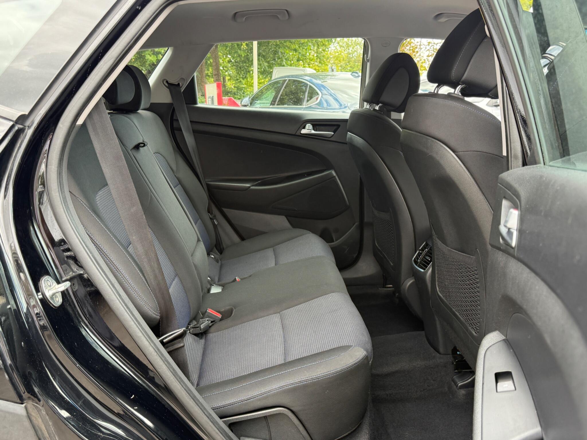 Hyundai TUCSON - Image 35