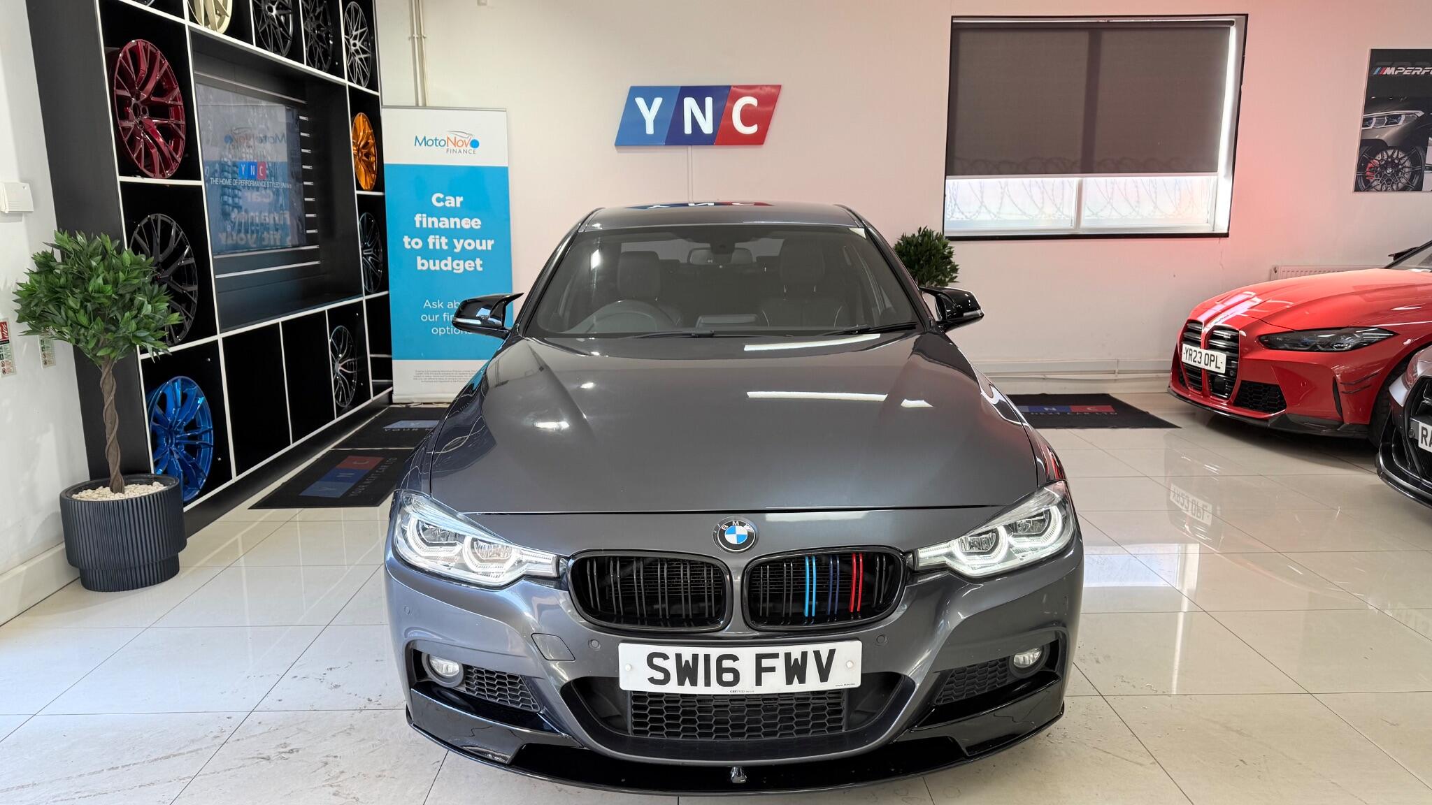 BMW 3 Series view 39