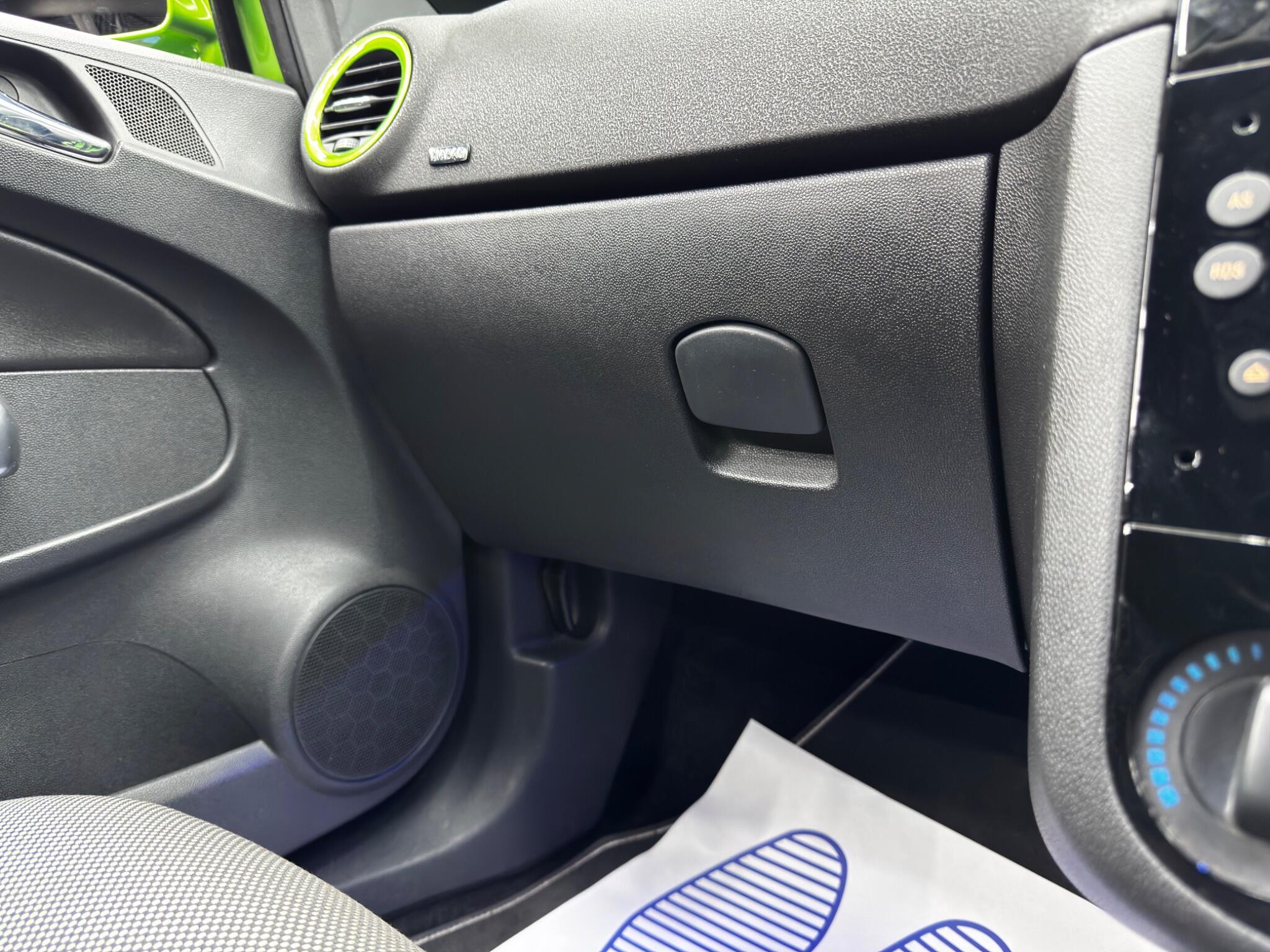 Vauxhall Corsa view 30