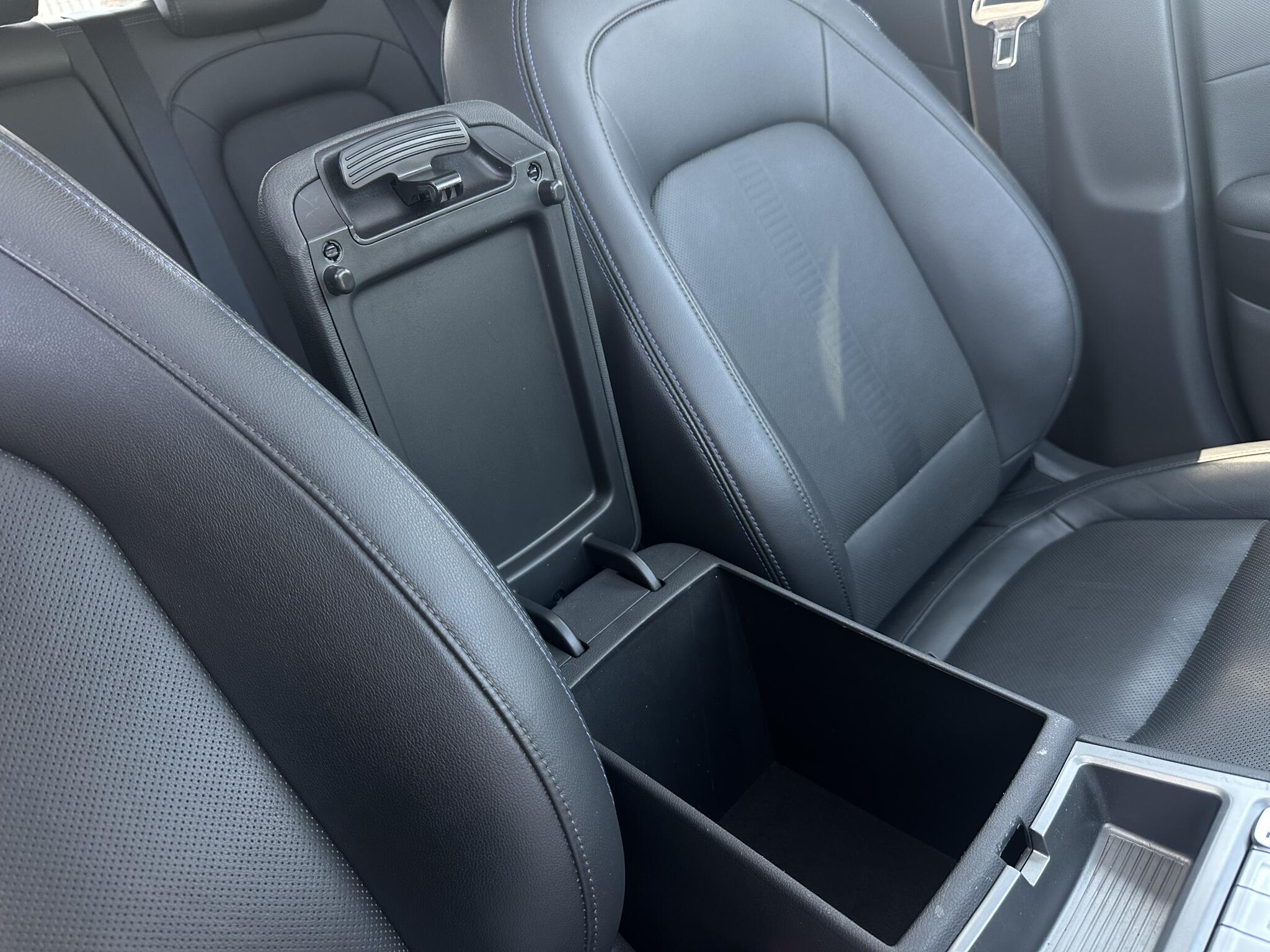 Hyundai Kona view 15
