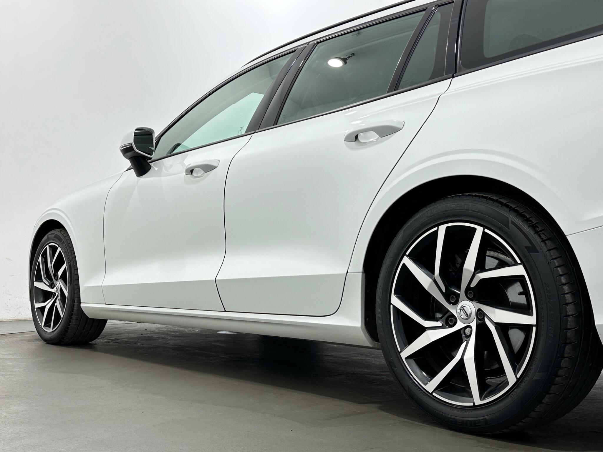 Volvo V60 view 48