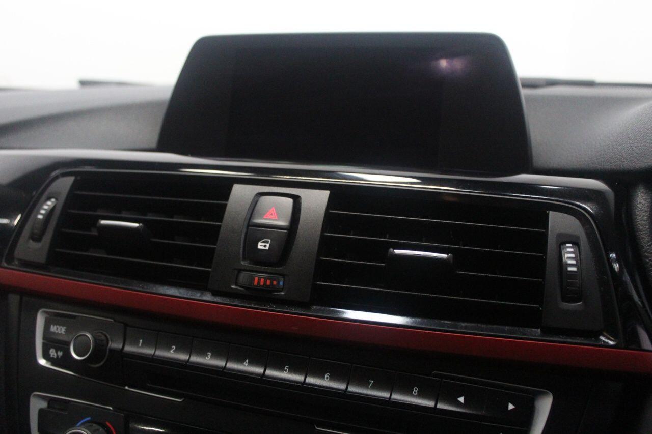 BMW 3 Series view 48